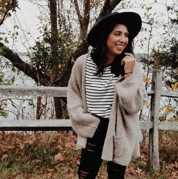 YING & YANG RELAXED STRIPE TEE TOP - Picture 10 of 15